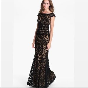 Tadashi Shoji - Size 16 Black Lace Boatneck Gown